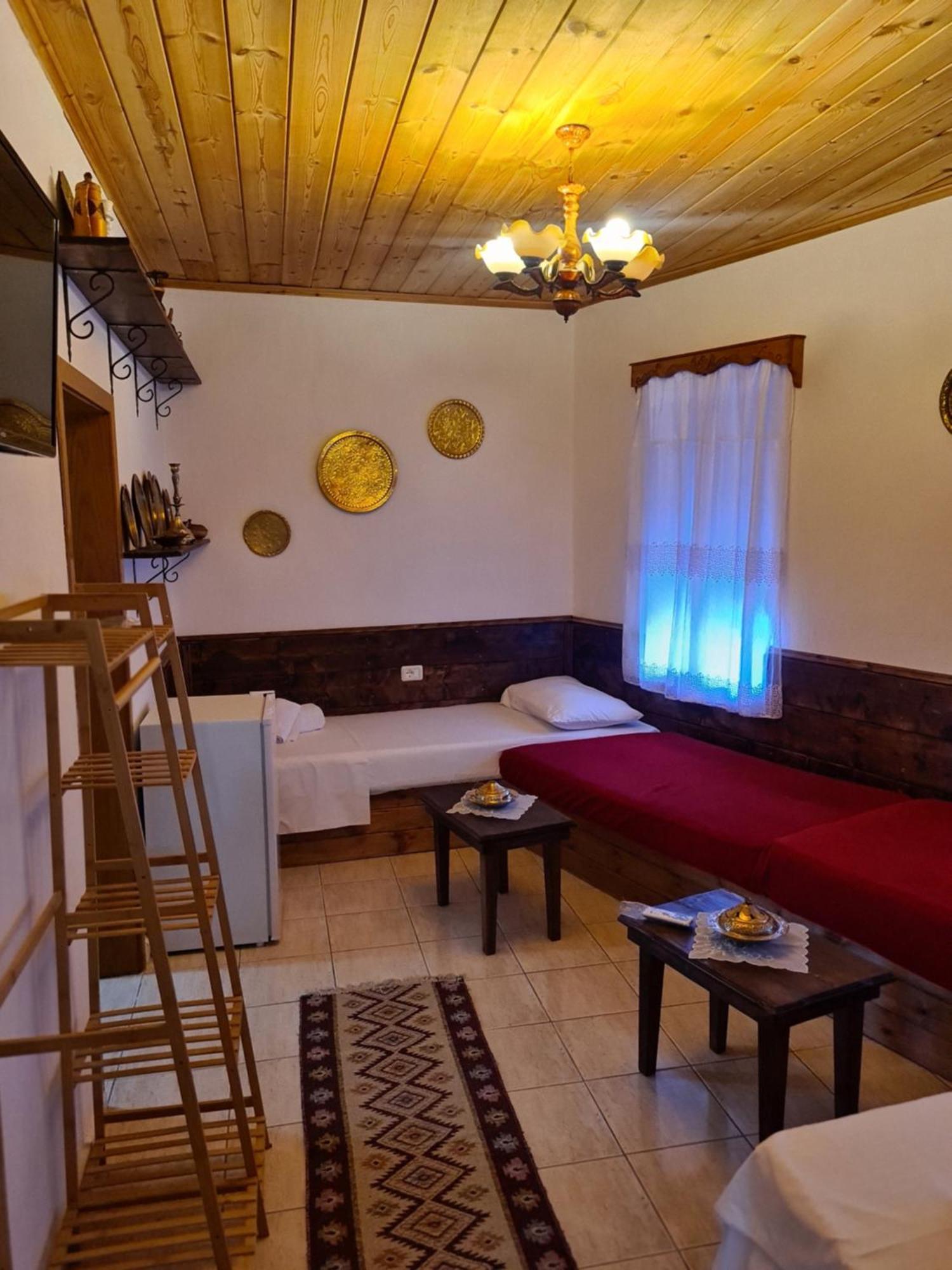 Santa Room-Old Bazaar Center-Гирокастра Экстерьер фото